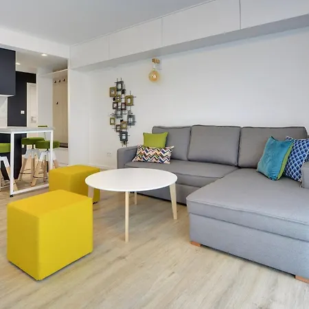 Invest Szklarska 800 B4 Apartament *